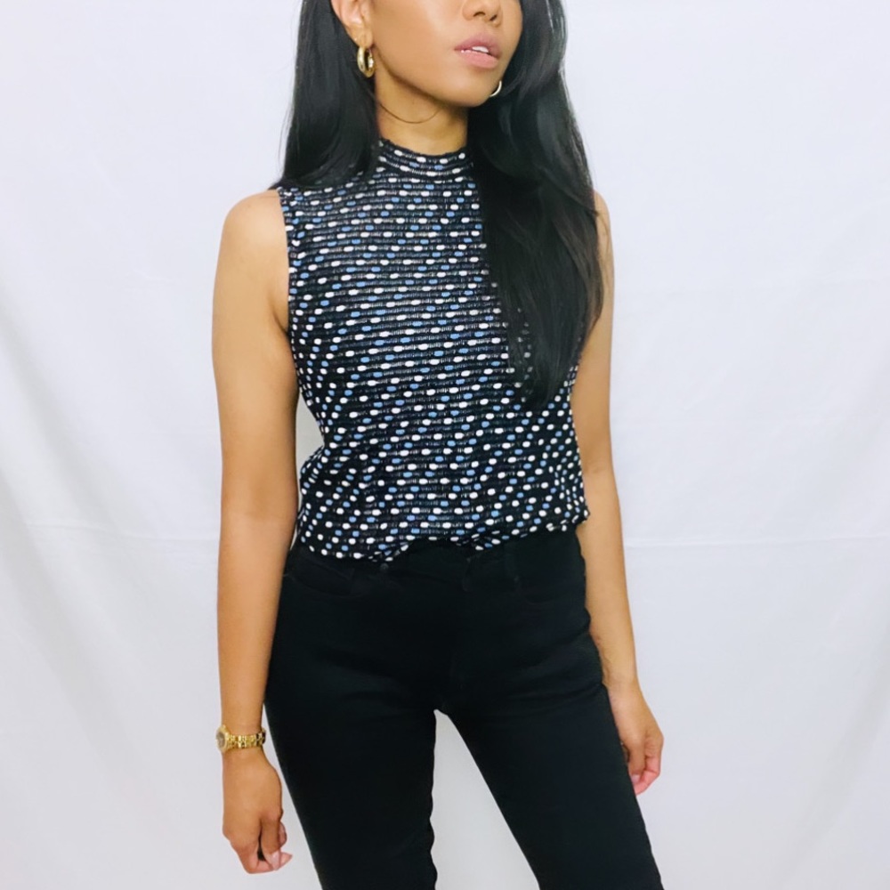St. John | Knit Mock Neck Sleeveless Top